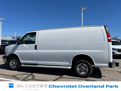 2024 GMC Savana Cargo 2500 Base