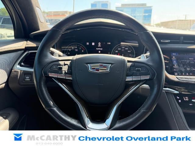 2022 Cadillac XT6 Sport