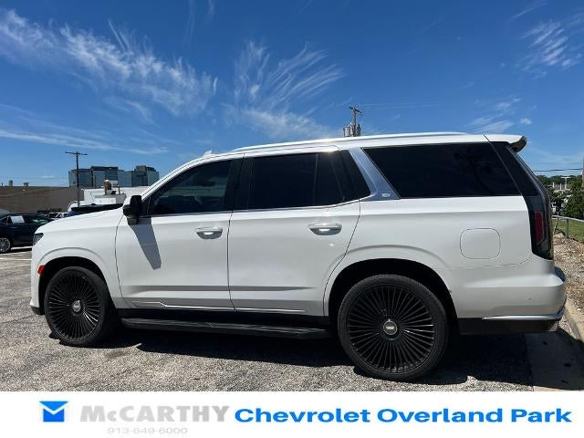2022 Cadillac Escalade Premium Luxury