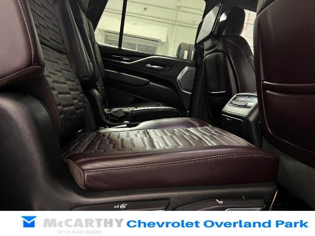 2022 Cadillac Escalade Sport Platinum
