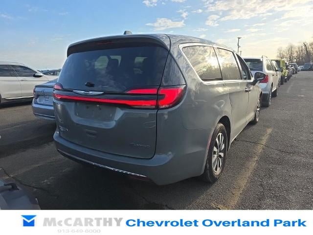 2022 Chrysler Pacifica Hybrid Touring L