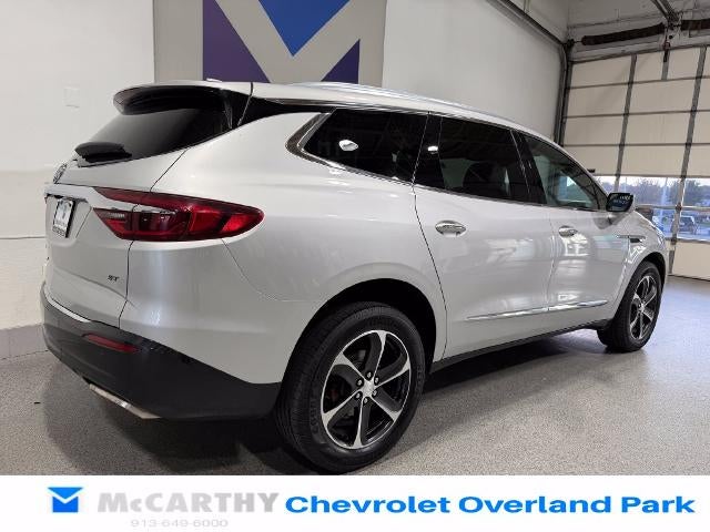 2021 Buick Enclave Essence
