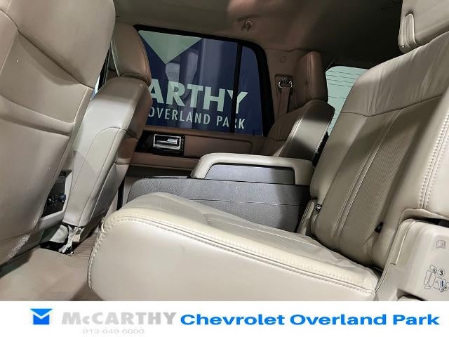 2015 Lincoln Navigator L Base