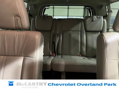 2015 Lincoln Navigator L Base