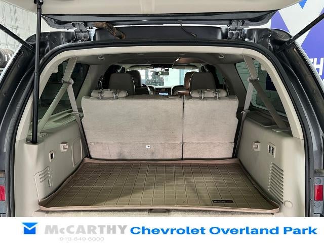 2015 Lincoln Navigator L Base