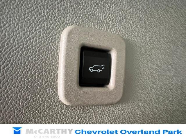 2015 Lincoln Navigator L Base