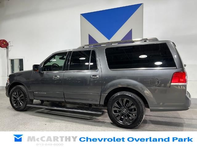 2015 Lincoln Navigator L Base