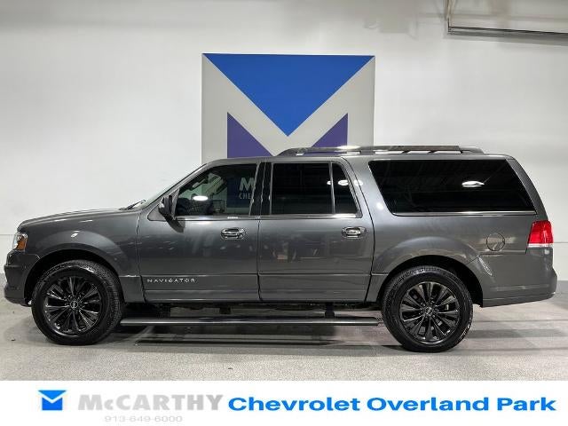 2015 Lincoln Navigator L Base