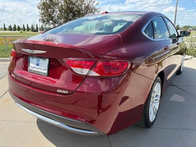 2015 Chrysler 200 Limited