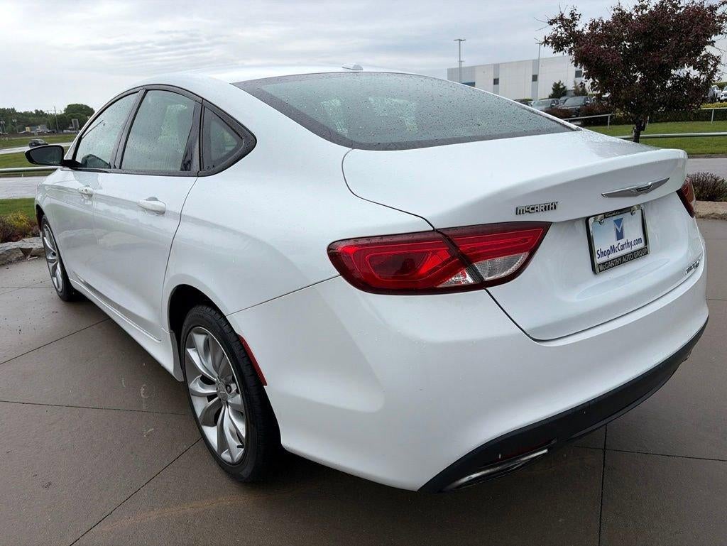 2016 Chrysler 200 S