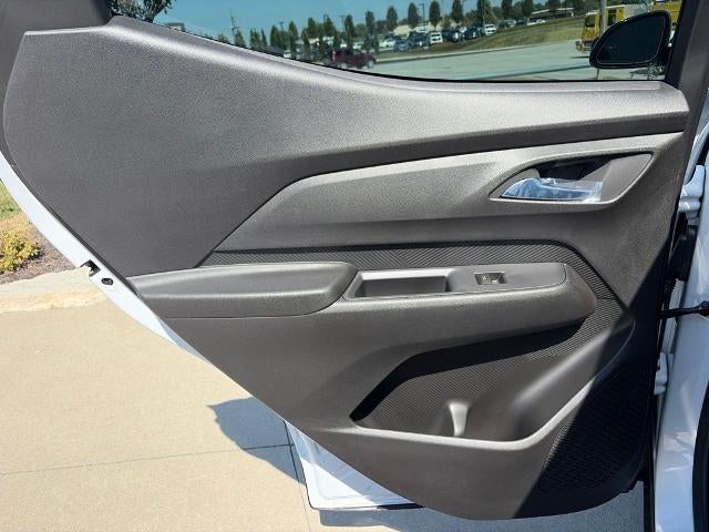 2027 Chevrolet Bolt FWD 4dr LT