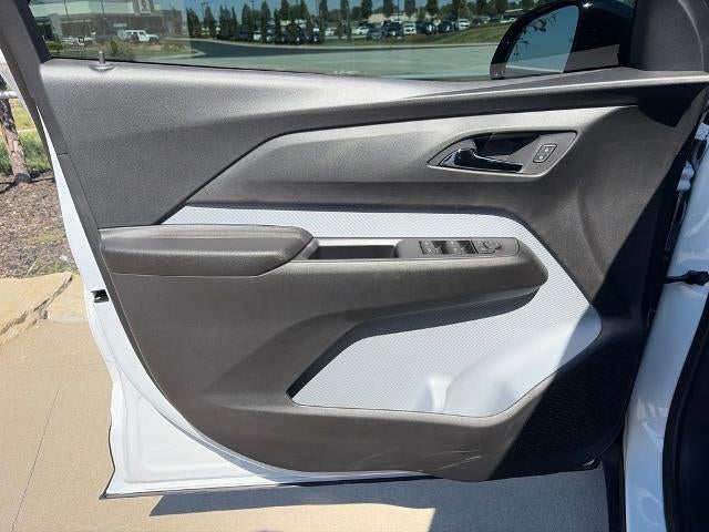 2027 Chevrolet Bolt FWD 4dr LT