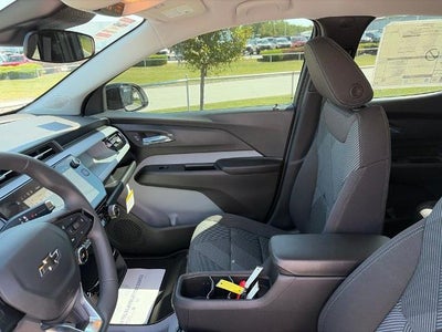 2027 Chevrolet Bolt FWD 4dr LT