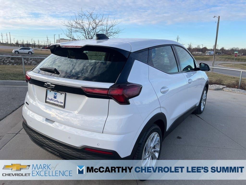 2027 Chevrolet Bolt FWD 4dr LT