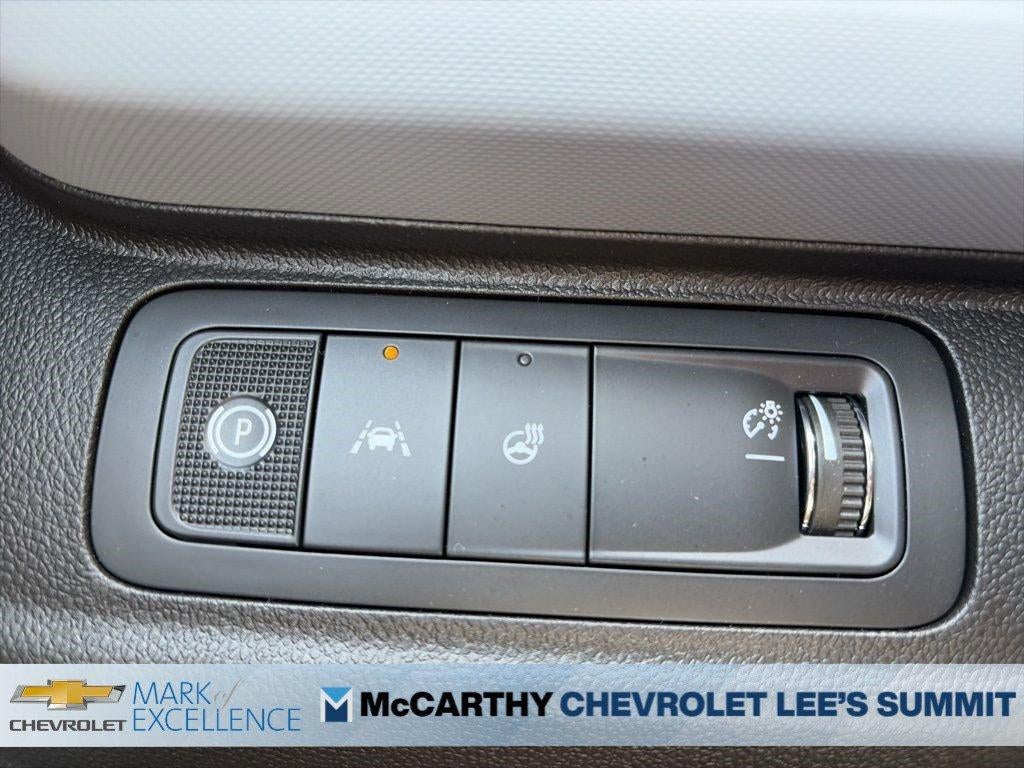 2027 Chevrolet Bolt FWD 4dr LT