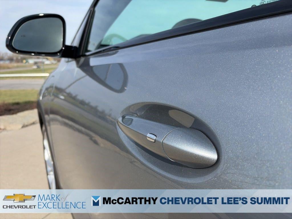 2027 Chevrolet Bolt FWD 4dr LT