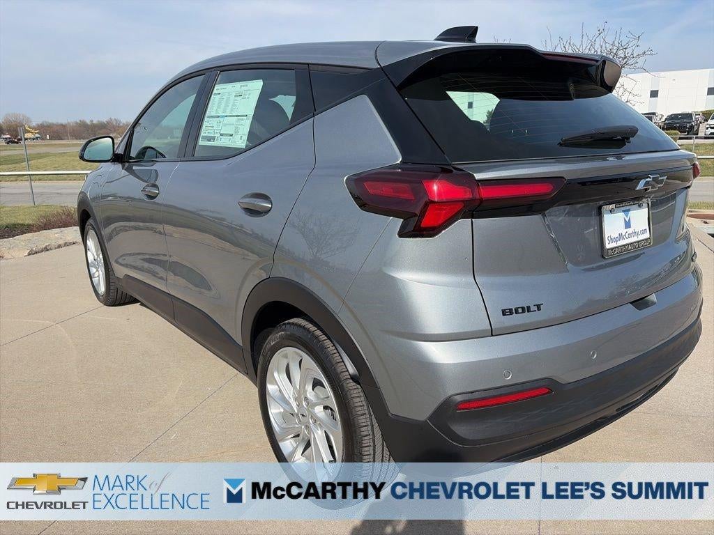 2027 Chevrolet Bolt FWD 4dr LT