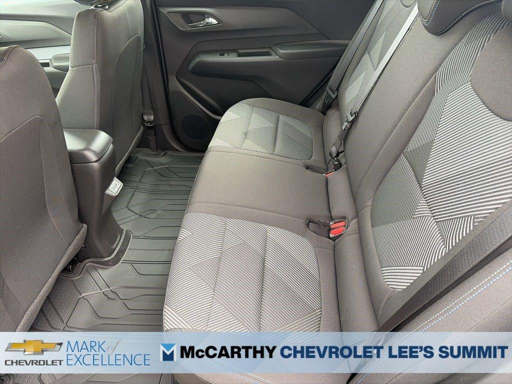 2027 Chevrolet Bolt FWD 4dr LT