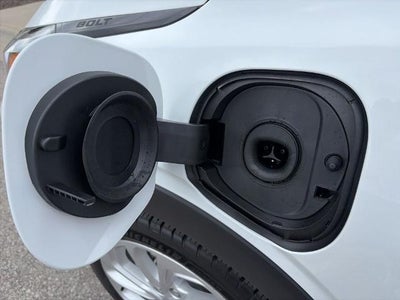 2027 Chevrolet Bolt FWD 4dr LT