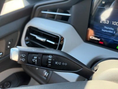 2027 Chevrolet Bolt FWD 4dr LT