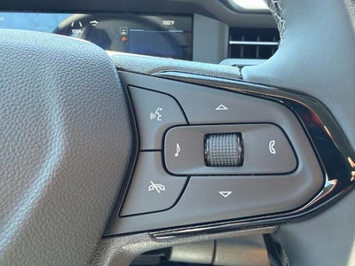 2027 Chevrolet Bolt FWD 4dr LT
