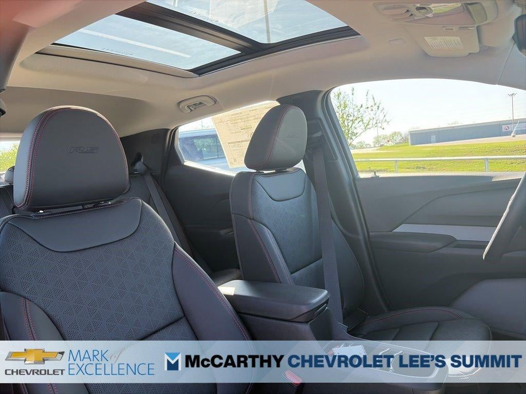 2027 Chevrolet Bolt FWD 4dr RS