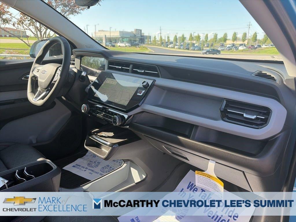 2027 Chevrolet Bolt FWD 4dr RS