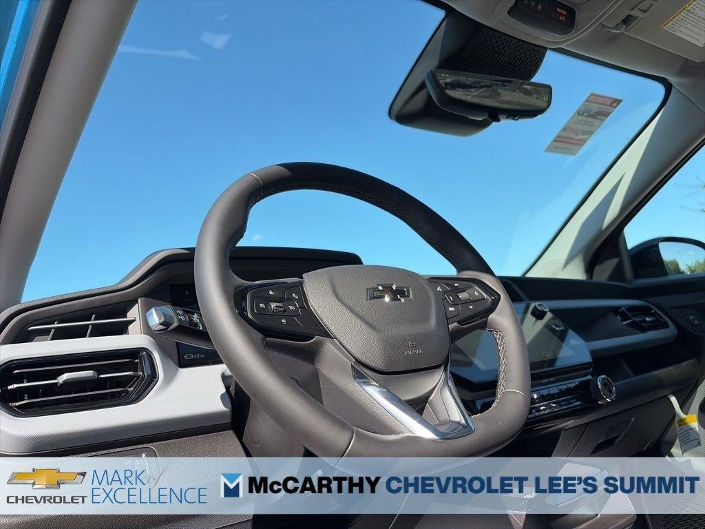 2027 Chevrolet Bolt FWD 4dr RS