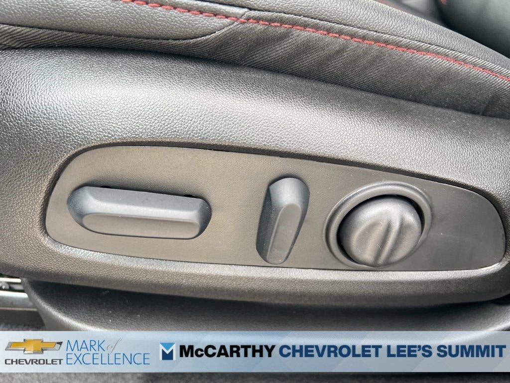 2027 Chevrolet Bolt FWD 4dr RS