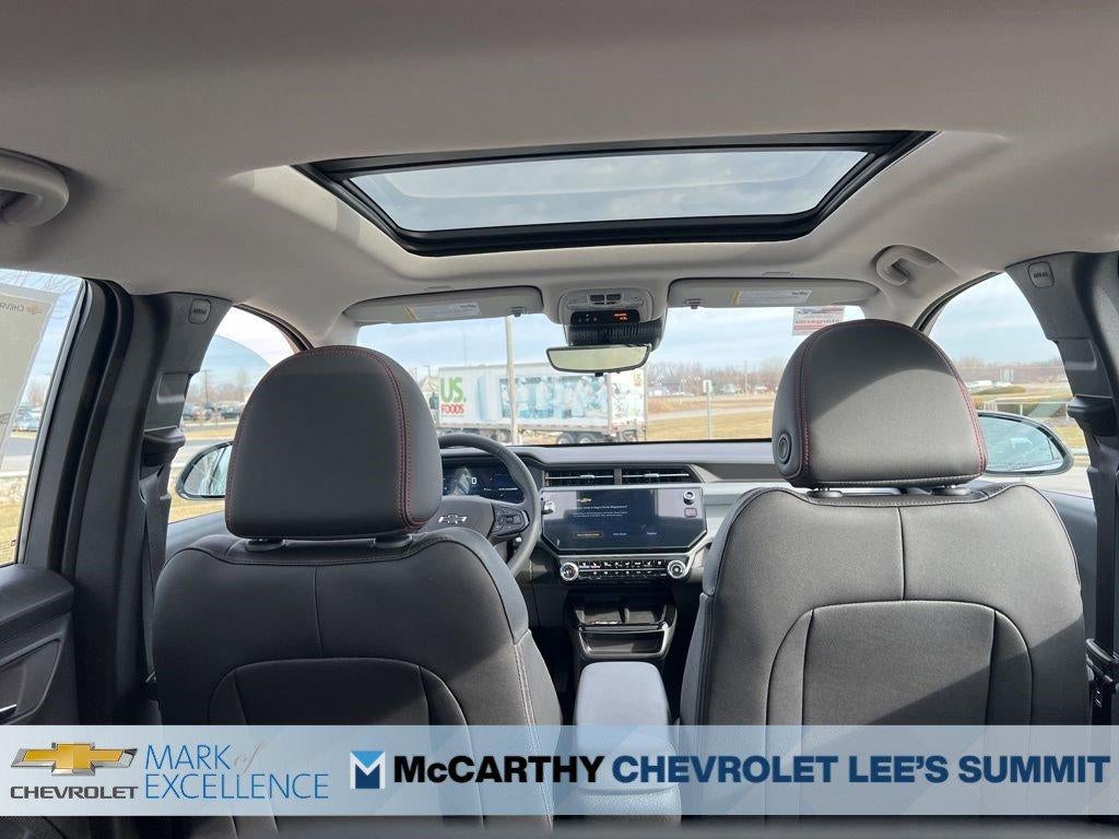 2027 Chevrolet Bolt FWD 4dr RS