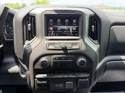 2026 Chevrolet Silverado 2500 HD Crew Cab Standard Box 4-Wheel Drive Custom