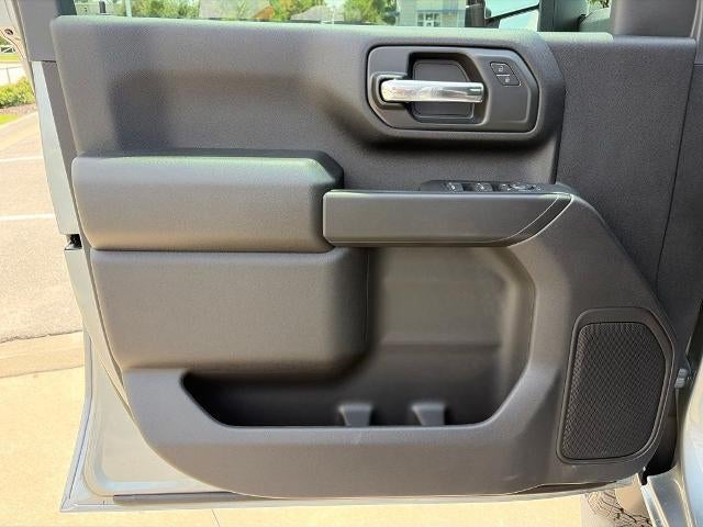 2026 Chevrolet Silverado 2500 HD Crew Cab Standard Box 4-Wheel Drive Custom