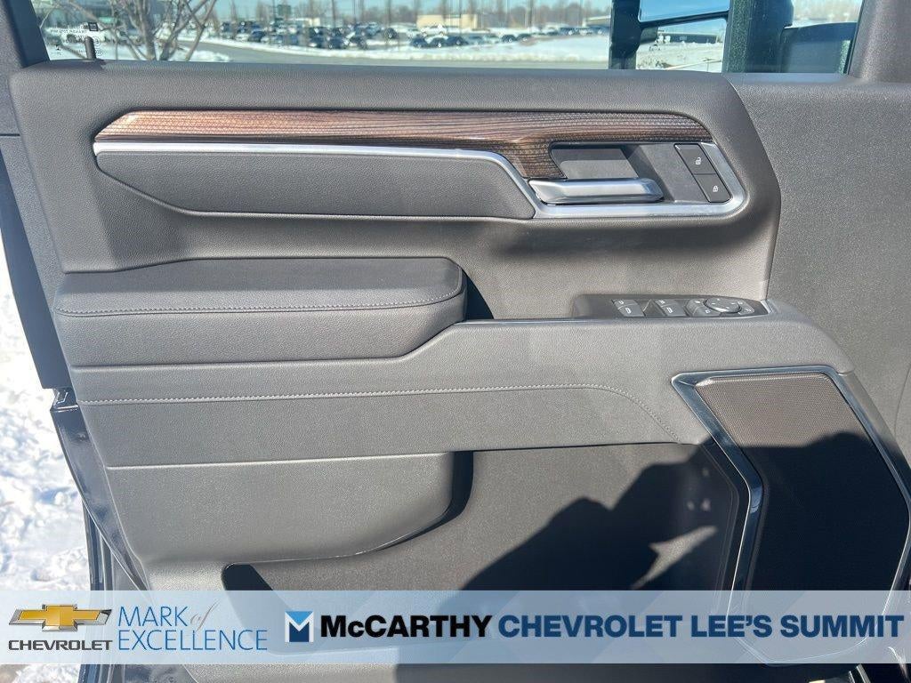 2026 Chevrolet Silverado 2500 HD Crew Cab Standard Box 4-Wheel Drive LT