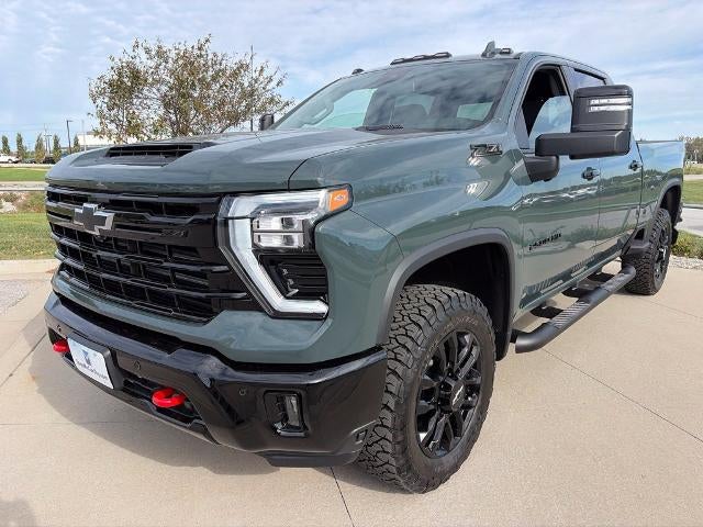 2026 Chevrolet Silverado 2500 HD Crew Cab Standard Box 4-Wheel Drive LTZ