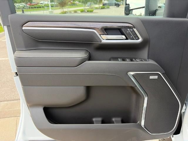 2026 Chevrolet Silverado 2500 HD Crew Cab Standard Box 4-Wheel Drive LTZ