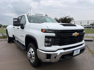 2026 Chevrolet Silverado 3500 HD Crew Cab Long Box 4-Wheel Drive Work Truck