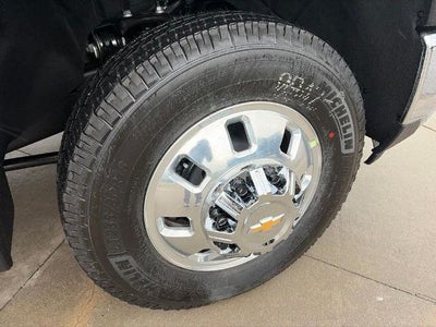 2026 Chevrolet Silverado 3500 HD Crew Cab Long Box 4-Wheel Drive Work Truck