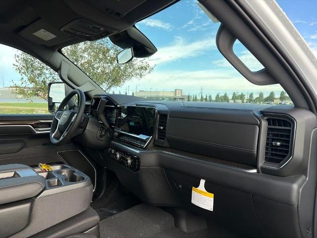 2026 Chevrolet Silverado 3500 HD Crew Cab Long Box 4-Wheel Drive LT