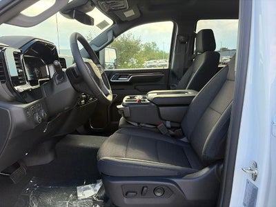 2026 Chevrolet Silverado 3500 HD Crew Cab Long Box 4-Wheel Drive LT