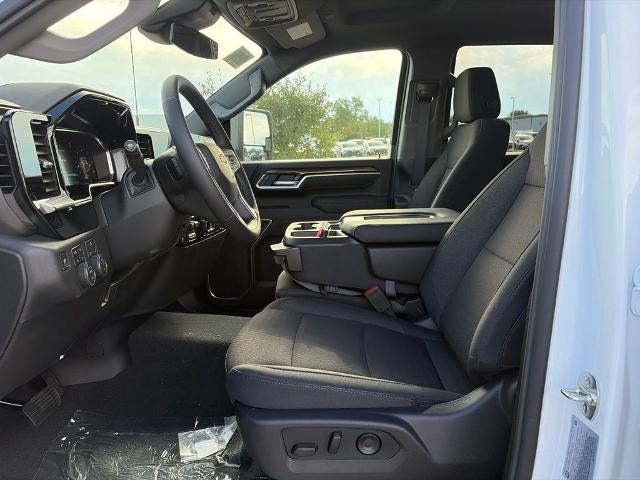 2026 Chevrolet Silverado 3500 HD Crew Cab Long Box 4-Wheel Drive LT