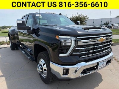 2026 Chevrolet Silverado 3500 HD Crew Cab Long Box 4-Wheel Drive LTZ