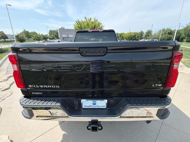 2026 Chevrolet Silverado 3500 HD Crew Cab Long Box 4-Wheel Drive LTZ