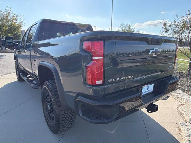 2026 Chevrolet Silverado 2500 HD Crew Cab Standard Box 4-Wheel Drive ZR2