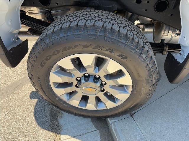 2026 Chevrolet Silverado 2500 HD Double Cab Standard Box 4-Wheel Drive Custom