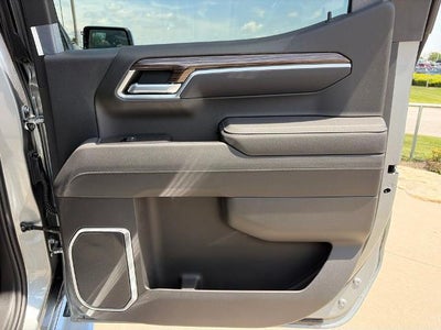 2026 Chevrolet Silverado 1500 Crew Cab Short Box 4-Wheel Drive LT 1LT