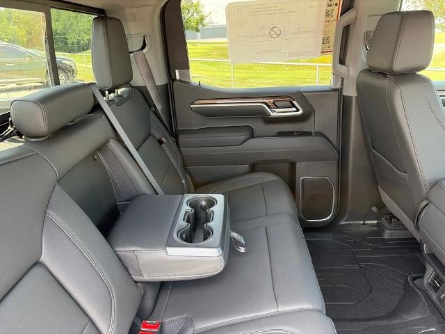 2026 Chevrolet Silverado 1500 Crew Cab Short Box 4-Wheel Drive LT 1LT