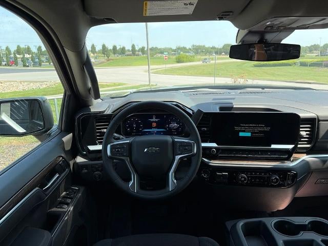 2026 Chevrolet Silverado 1500 Crew Cab Short Box 4-Wheel Drive RST