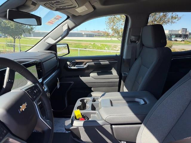 2026 Chevrolet Silverado 1500 Crew Cab Short Box 4-Wheel Drive LT 1LT