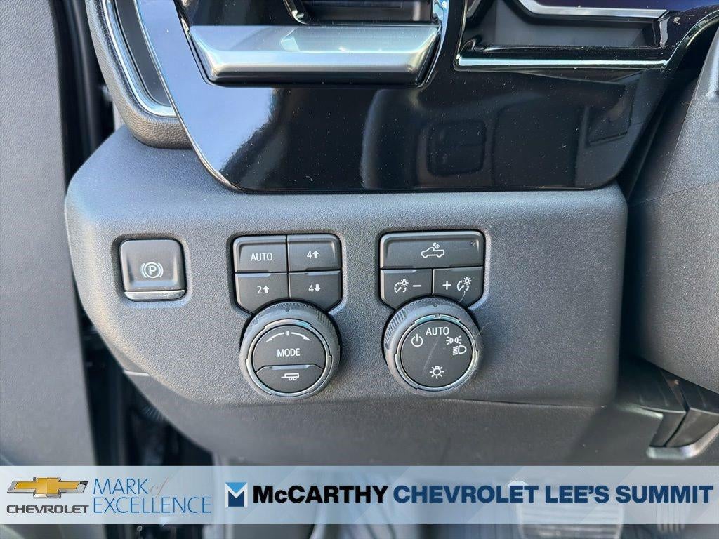 2026 Chevrolet Silverado 1500 Crew Cab Short Box 4-Wheel Drive LT 1LT