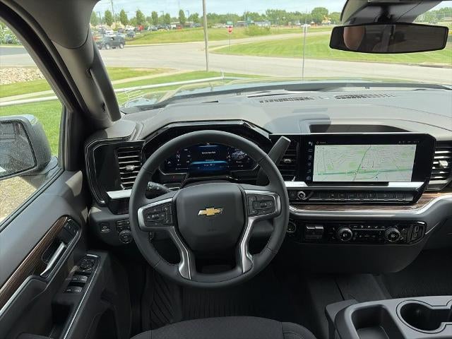 2026 Chevrolet Silverado 1500 Crew Cab Short Box 4-Wheel Drive LT 1LT